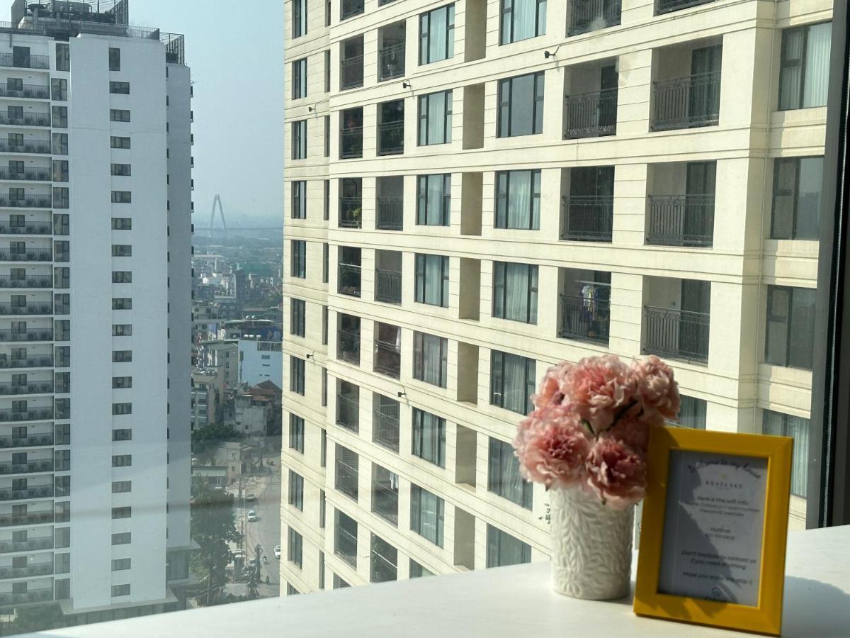 Westlake Homestay Hanoi - D'Le Roi Soleil エクステリア 写真