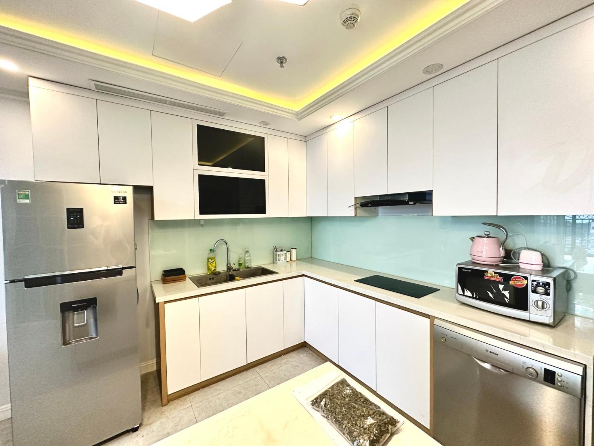 Westlake Homestay Hanoi - D'Le Roi Soleil 部屋 写真