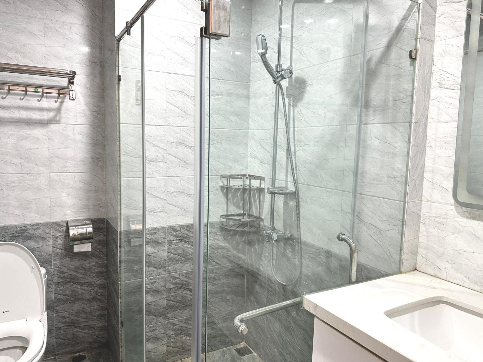 Westlake Homestay Hanoi - D'Le Roi Soleil 部屋 写真